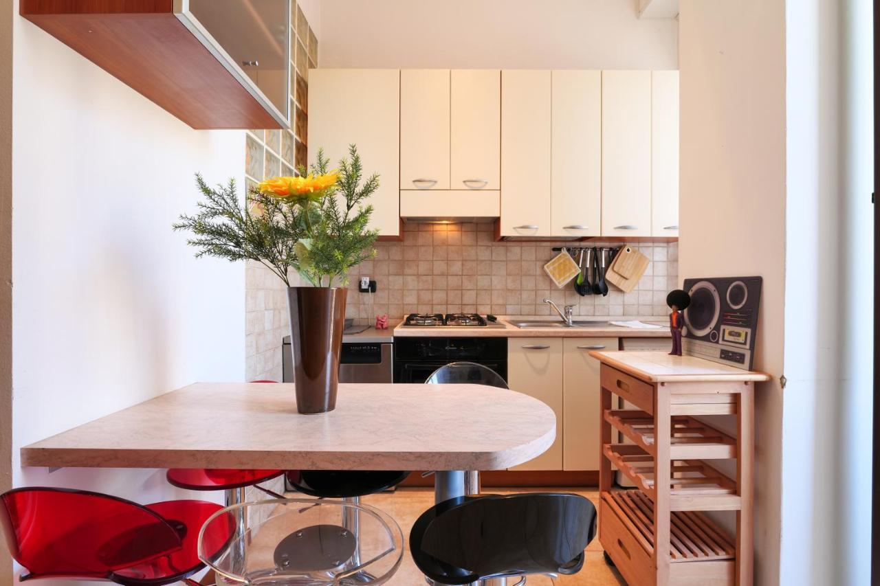 Primopiano - Tertulliano Apartment มิลาน ภายนอก รูปภาพ